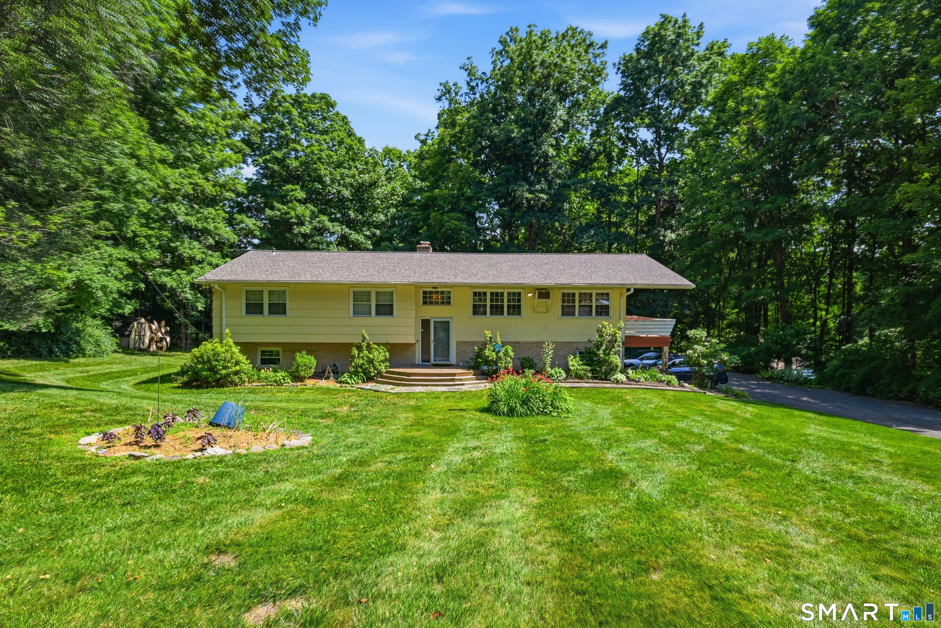 3 Birchcrest Drive Danbury CT 06811