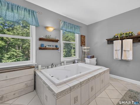 31 Martleshamheath Lane Madison CT 06443