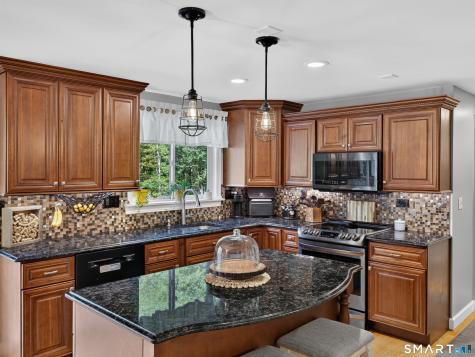31 Martleshamheath Lane Madison CT 06443