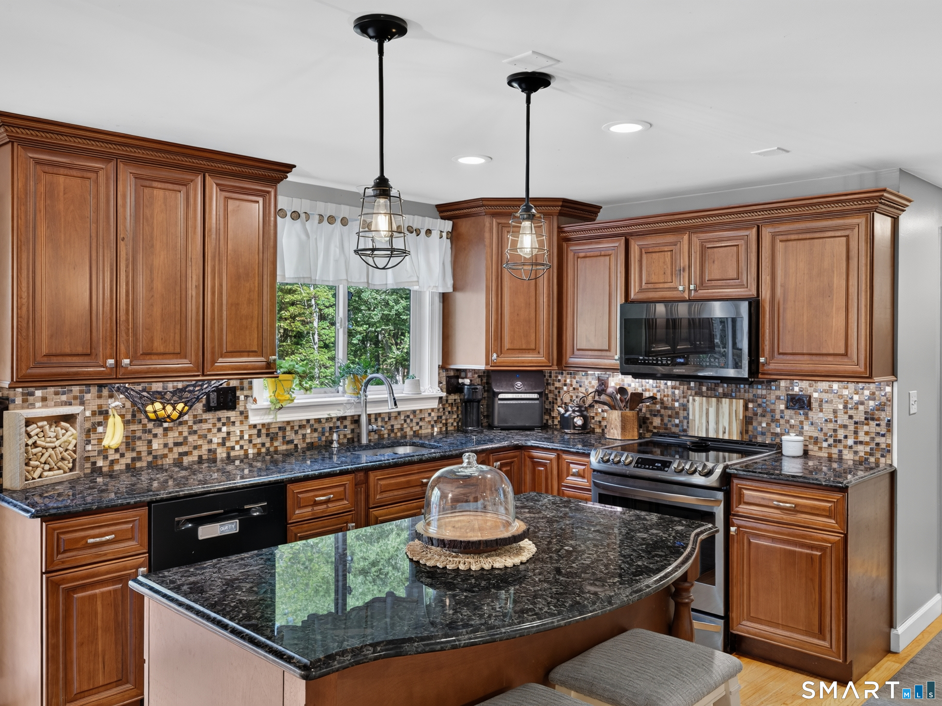 31 Martleshamheath Lane Madison CT 06443