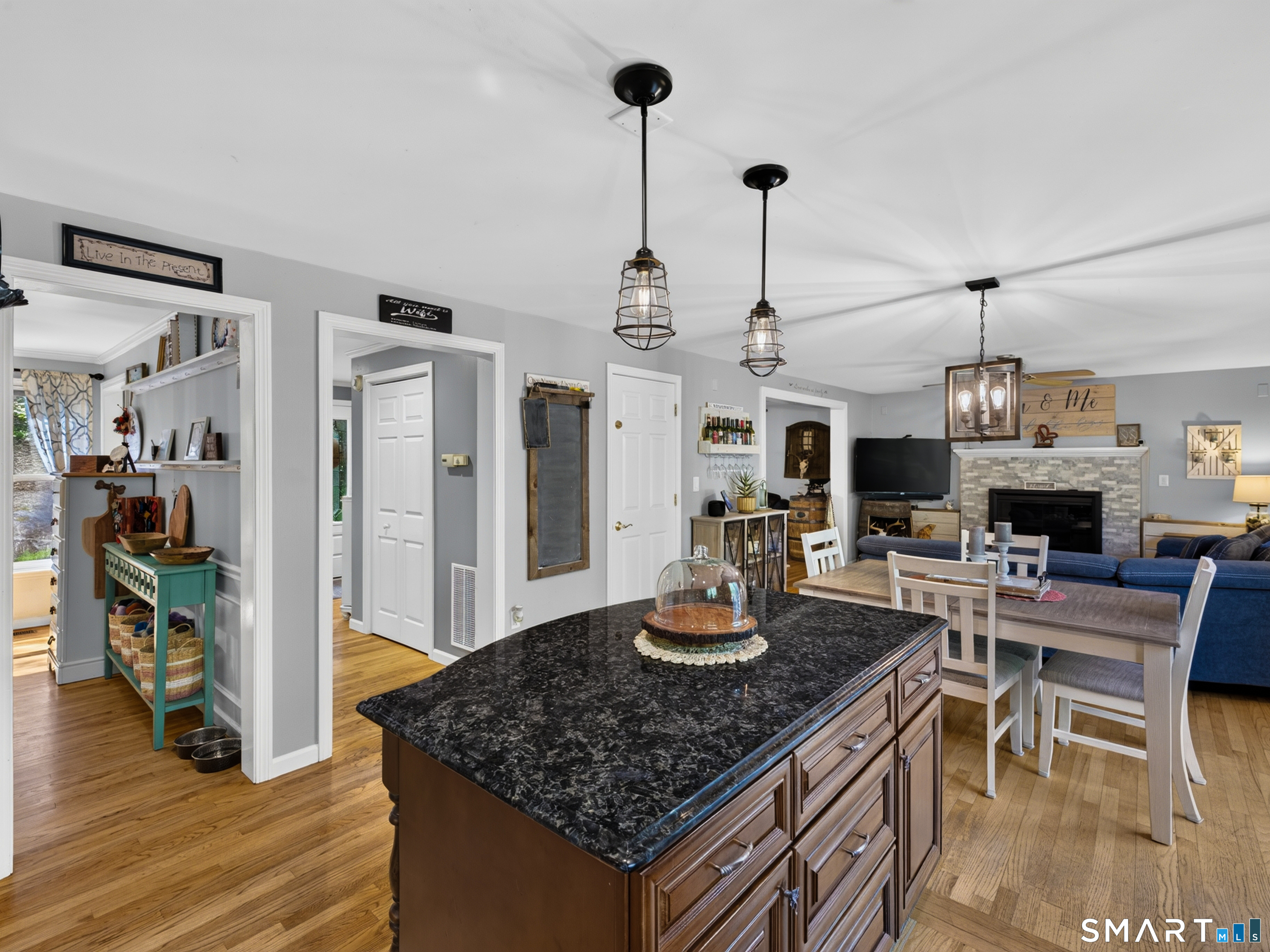 31 Martleshamheath Lane Madison CT 06443