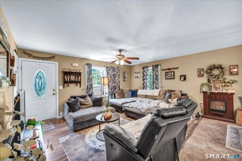 524 Christopher Way Killingly CT 06241