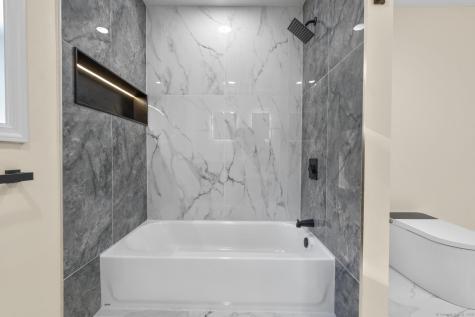 194 Smith Street Derby CT 06418