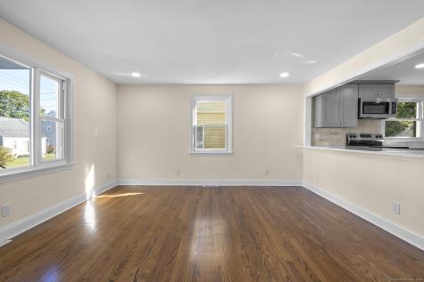 194 Smith Street Derby CT 06418