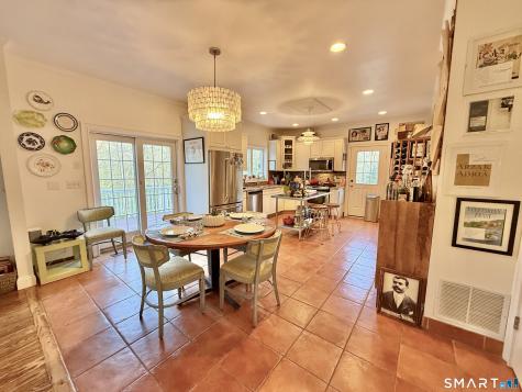 577 Lakeside Road Southbury CT 06488