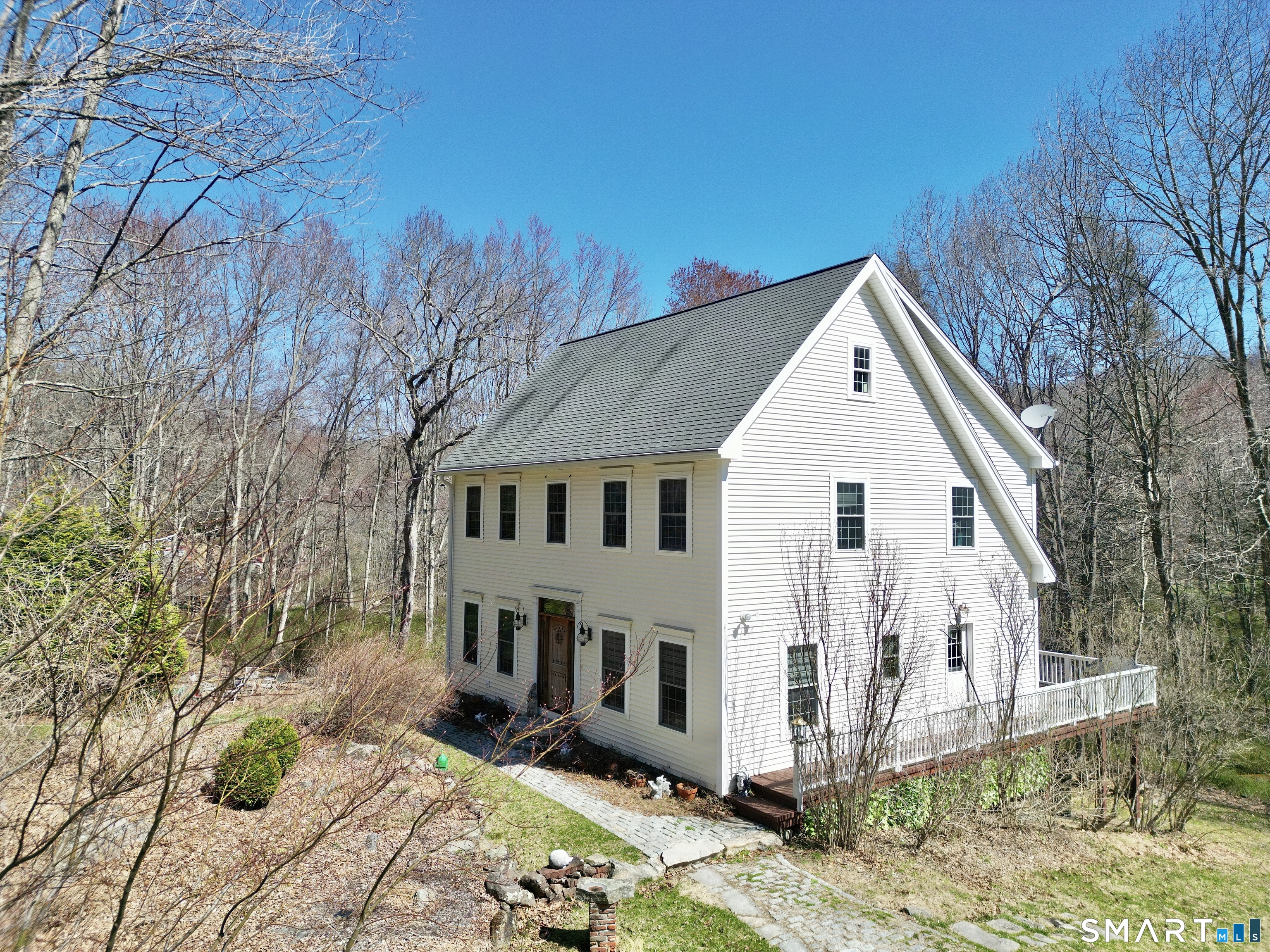 577 Lakeside Road Southbury CT 06488