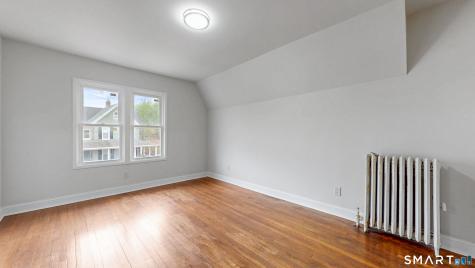 28 Merriman Street Bristol CT 06010