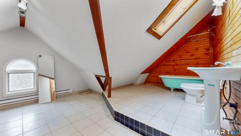 28 Merriman Street Bristol CT 06010