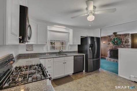 134 Whitehall Drive East Hartford CT 06118