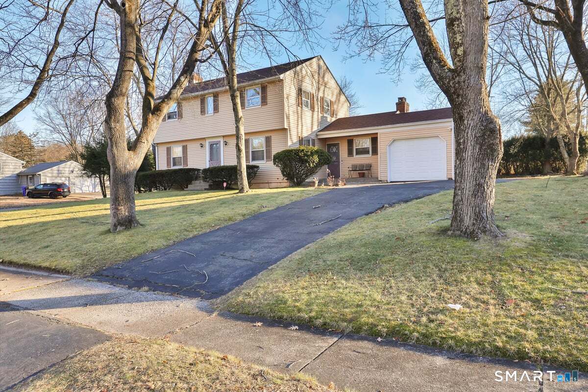 134 Whitehall Drive East Hartford CT 06118