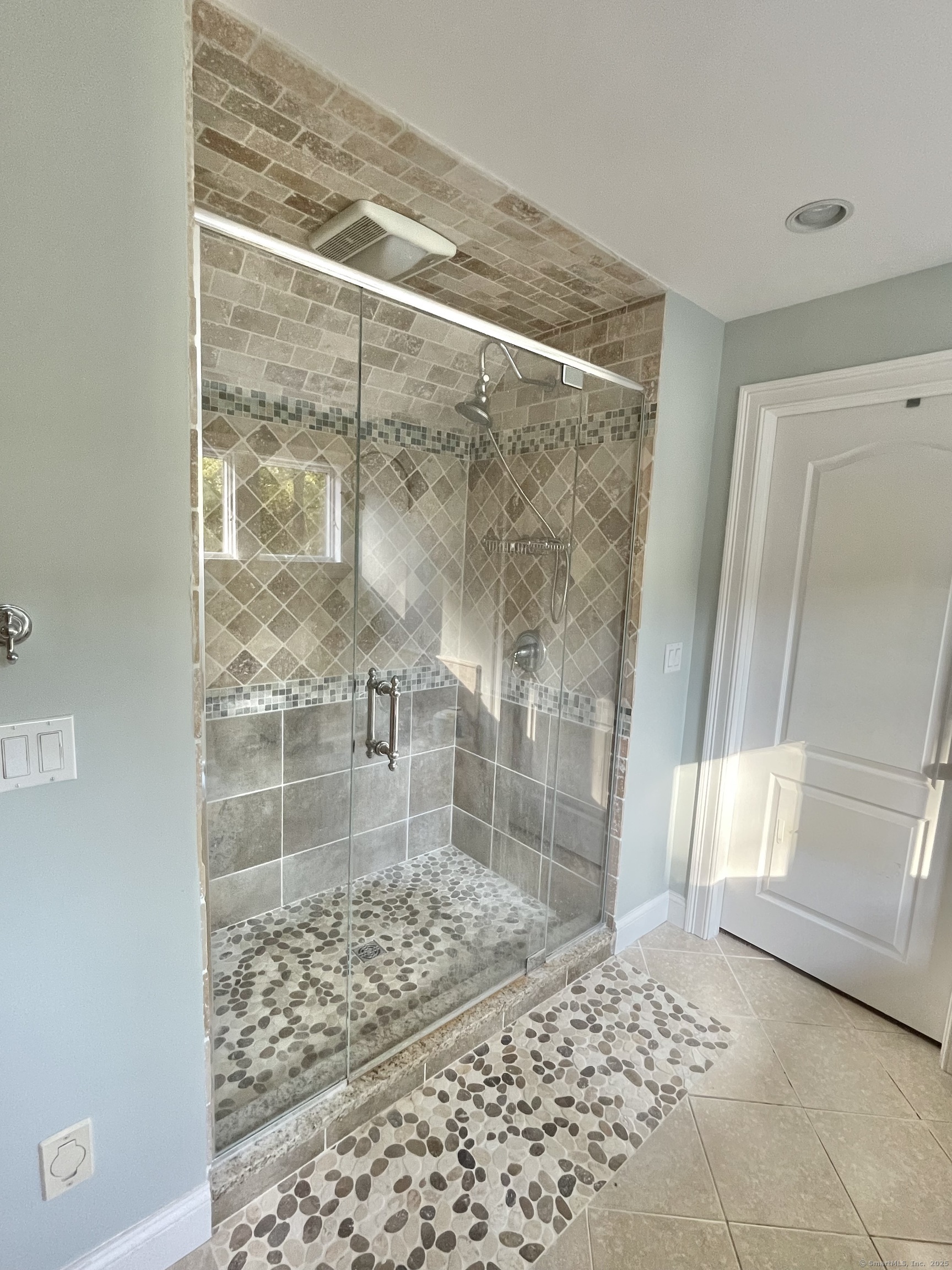 11 Withe Pass Burlington CT 06013