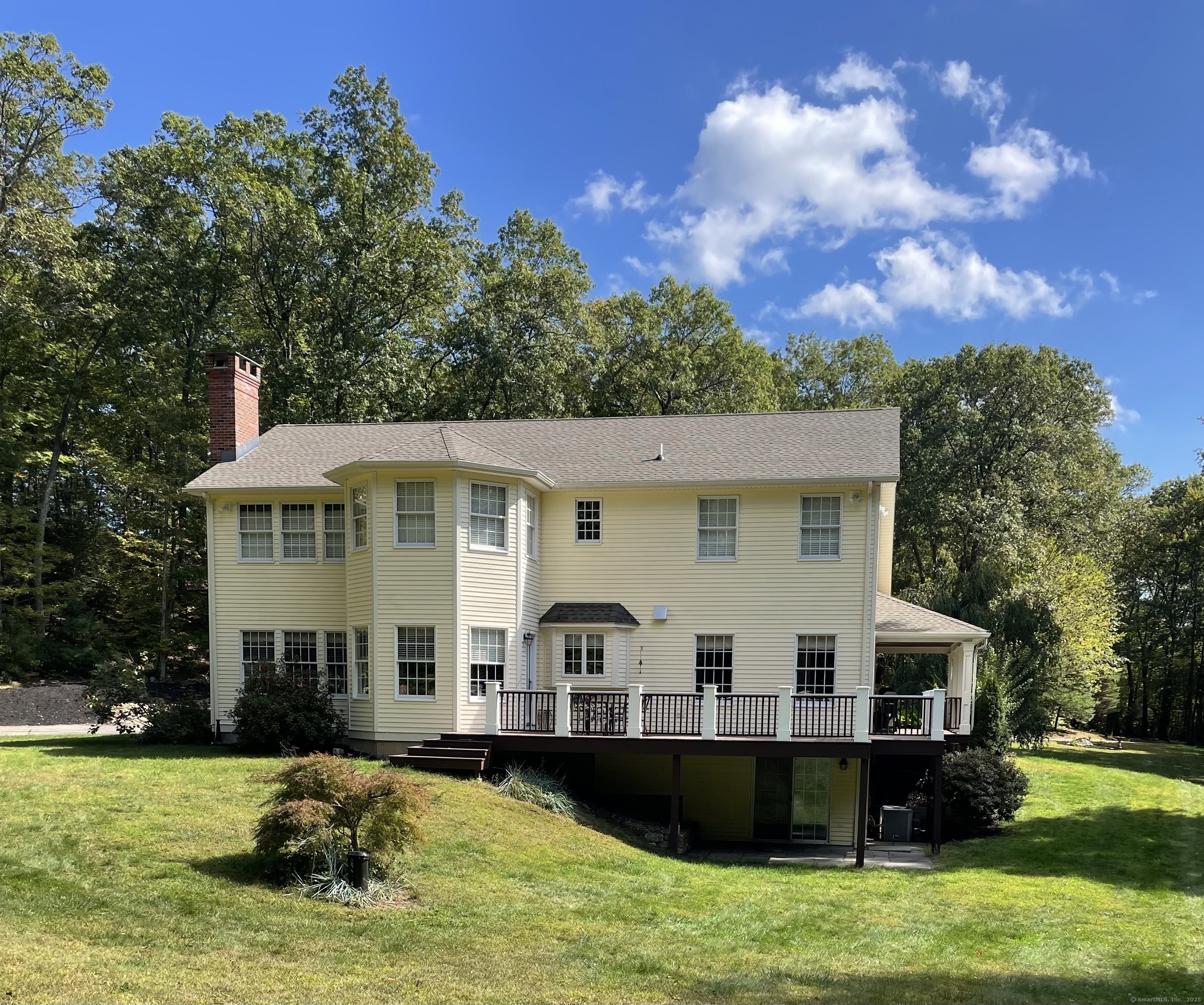 11 Withe Pass Burlington CT 06013