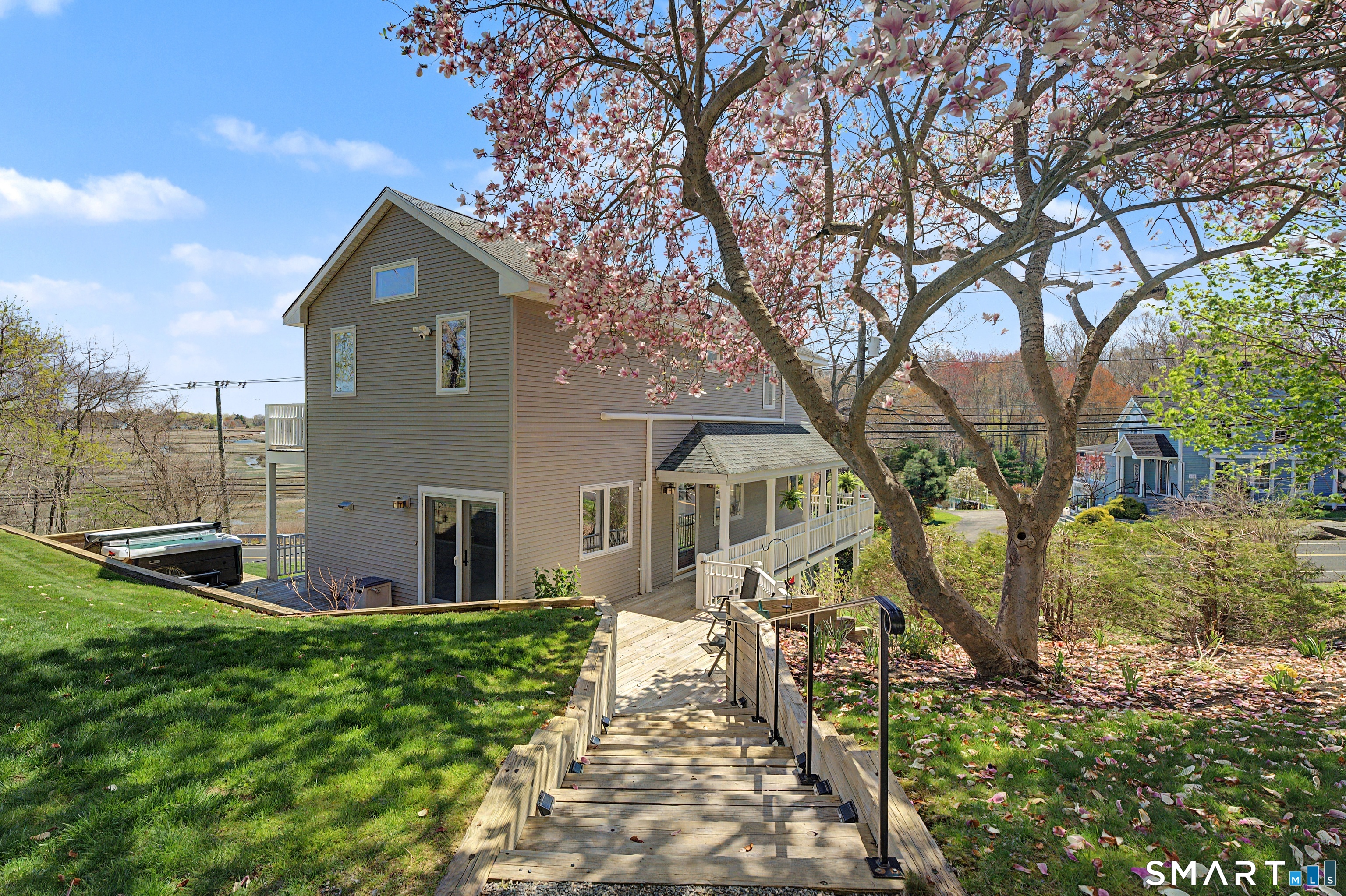 441 Water Street Guilford CT 06437