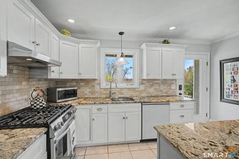441 Water Street Guilford CT 06437