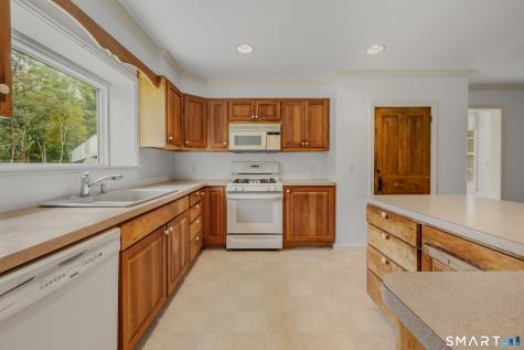 440 West Road Salem CT 06420