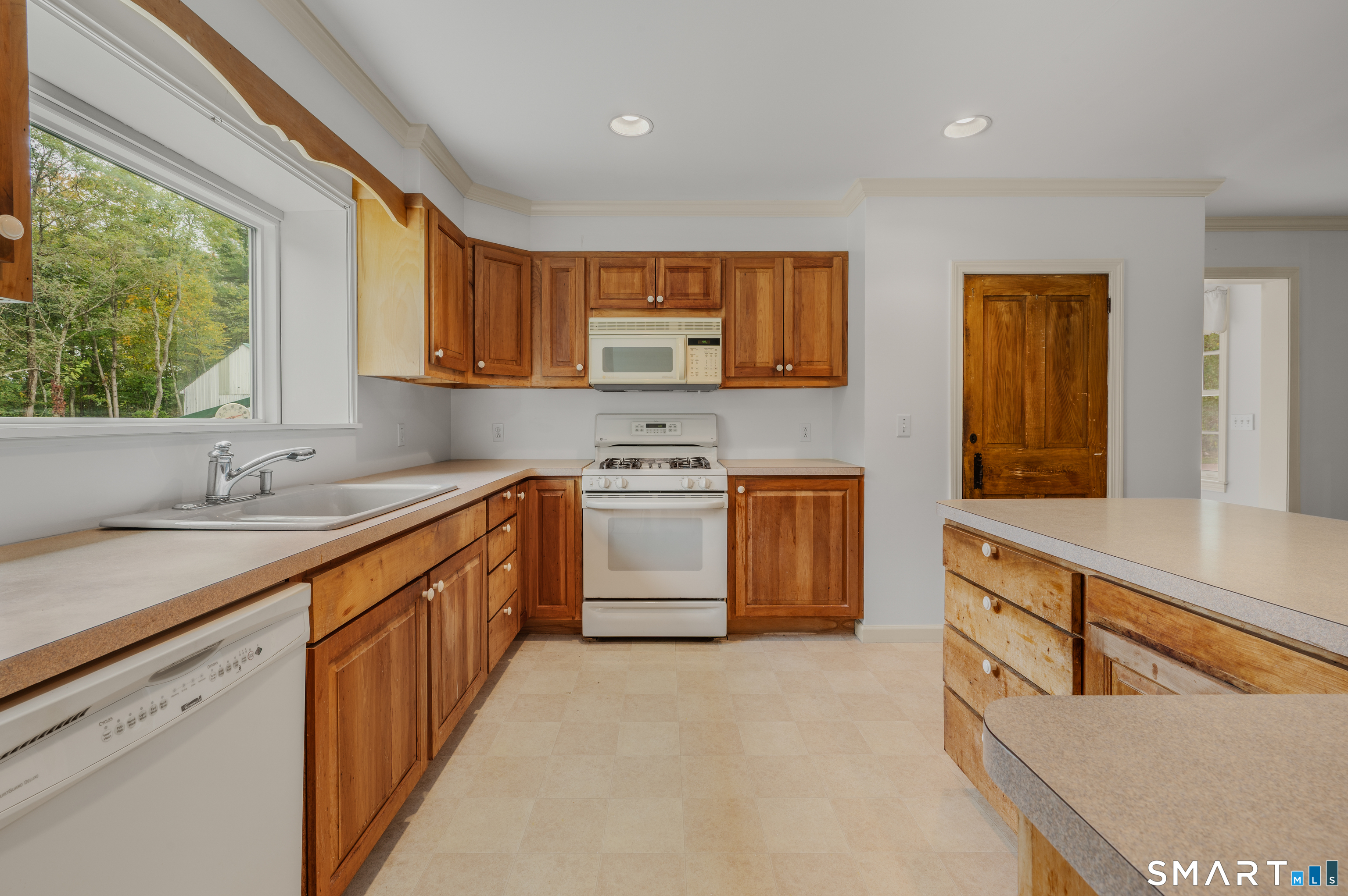 440 West Road Salem CT 06420