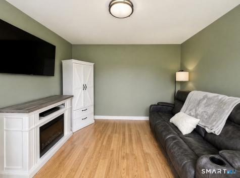 5 Laura Jane Lane Griswold CT 06351