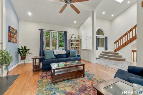 37 Daniel Trace Burlington CT 06013