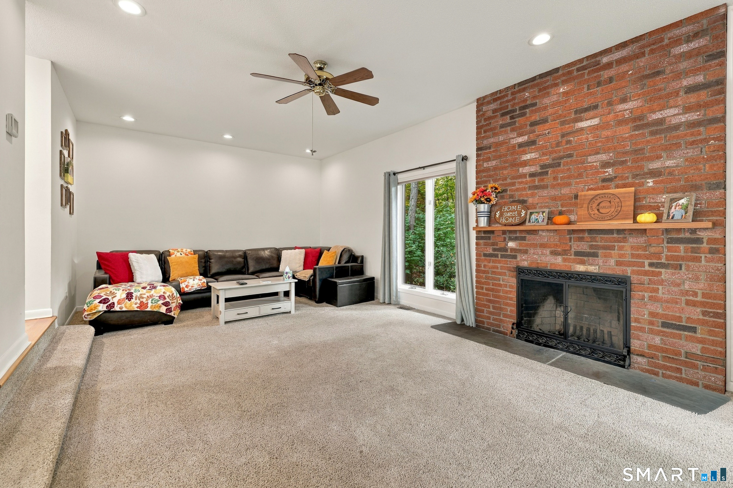 37 Daniel Trace Burlington CT 06013
