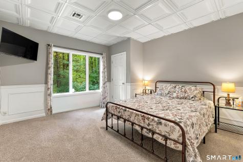 37 Daniel Trace Burlington CT 06013