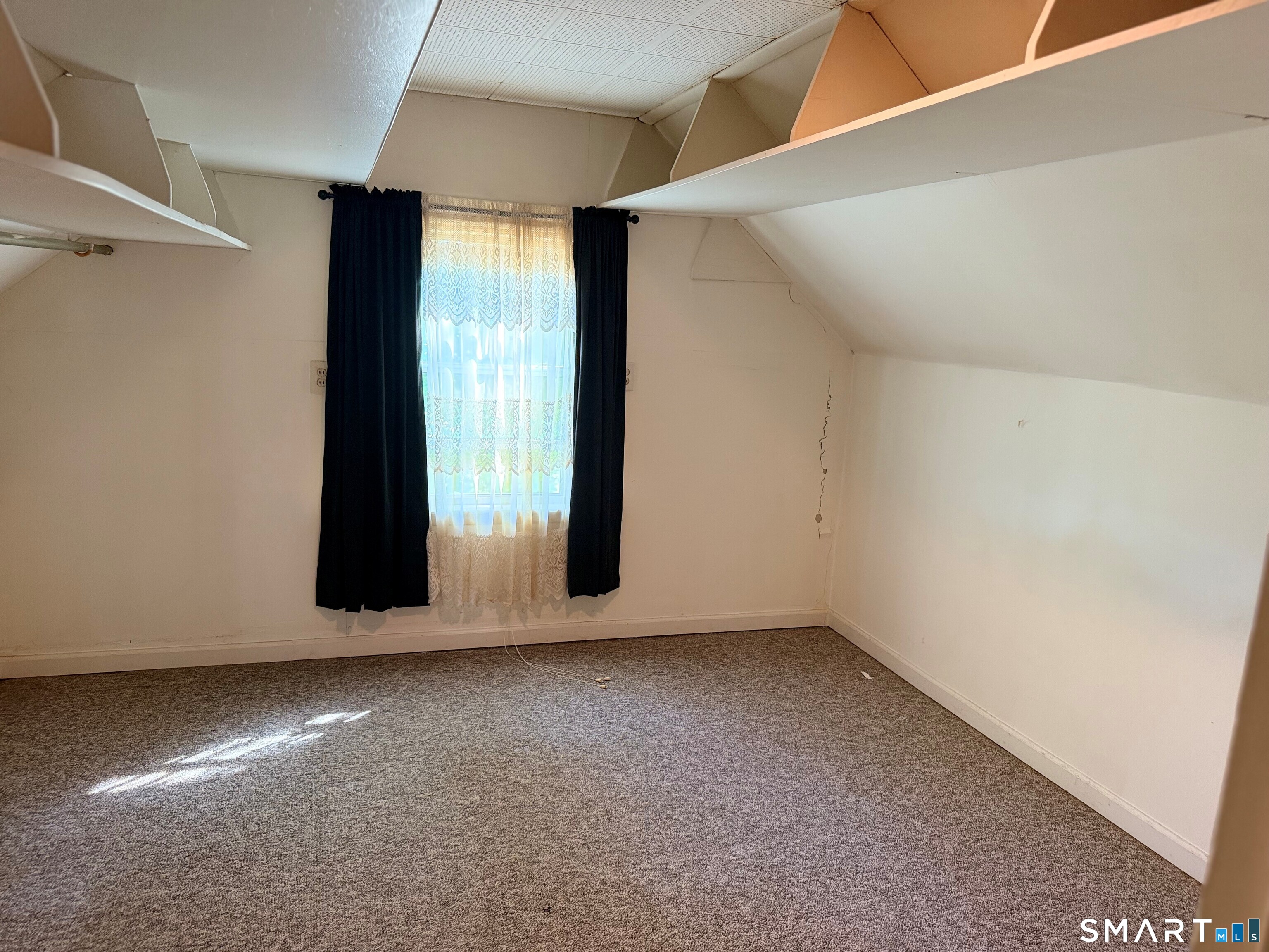907 North High Street East Haven CT 06512