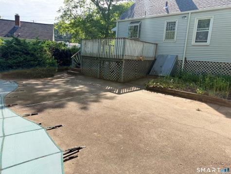 907 North High Street East Haven CT 06512