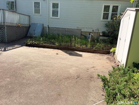 907 North High Street East Haven CT 06512