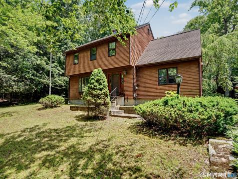 9 Old Country Road Oxford CT 06478
