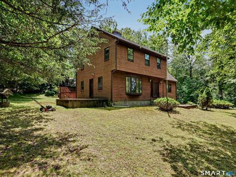 9 Old Country Road Oxford CT 06478