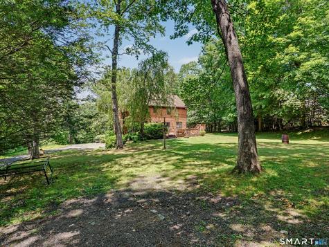 9 Old Country Road Oxford CT 06478