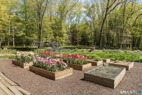 119 Kettle Creek Road Weston CT 06883