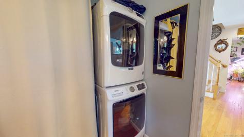 102 Dudley Street Norwich CT 06360