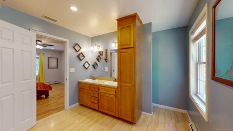 102 Dudley Street Norwich CT 06360