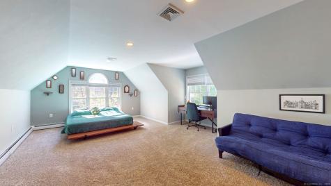 102 Dudley Street Norwich CT 06360