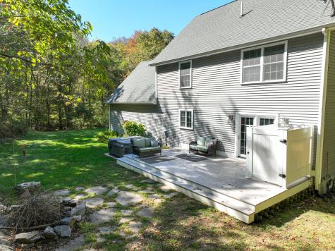 102 Dudley Street Norwich CT 06360