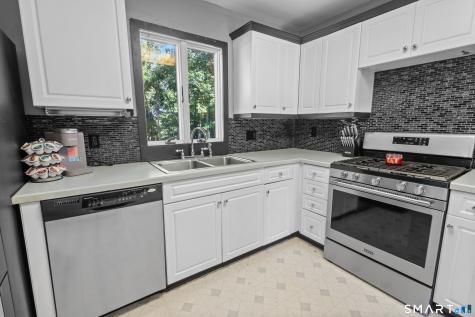 23 Dogwood Drive Shelton CT 06484