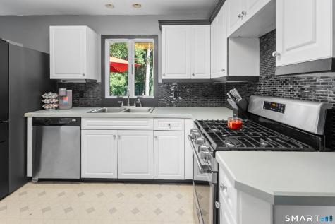23 Dogwood Drive Shelton CT 06484