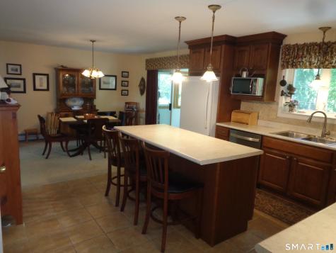 321 Spring Street Naugatuck CT 06770
