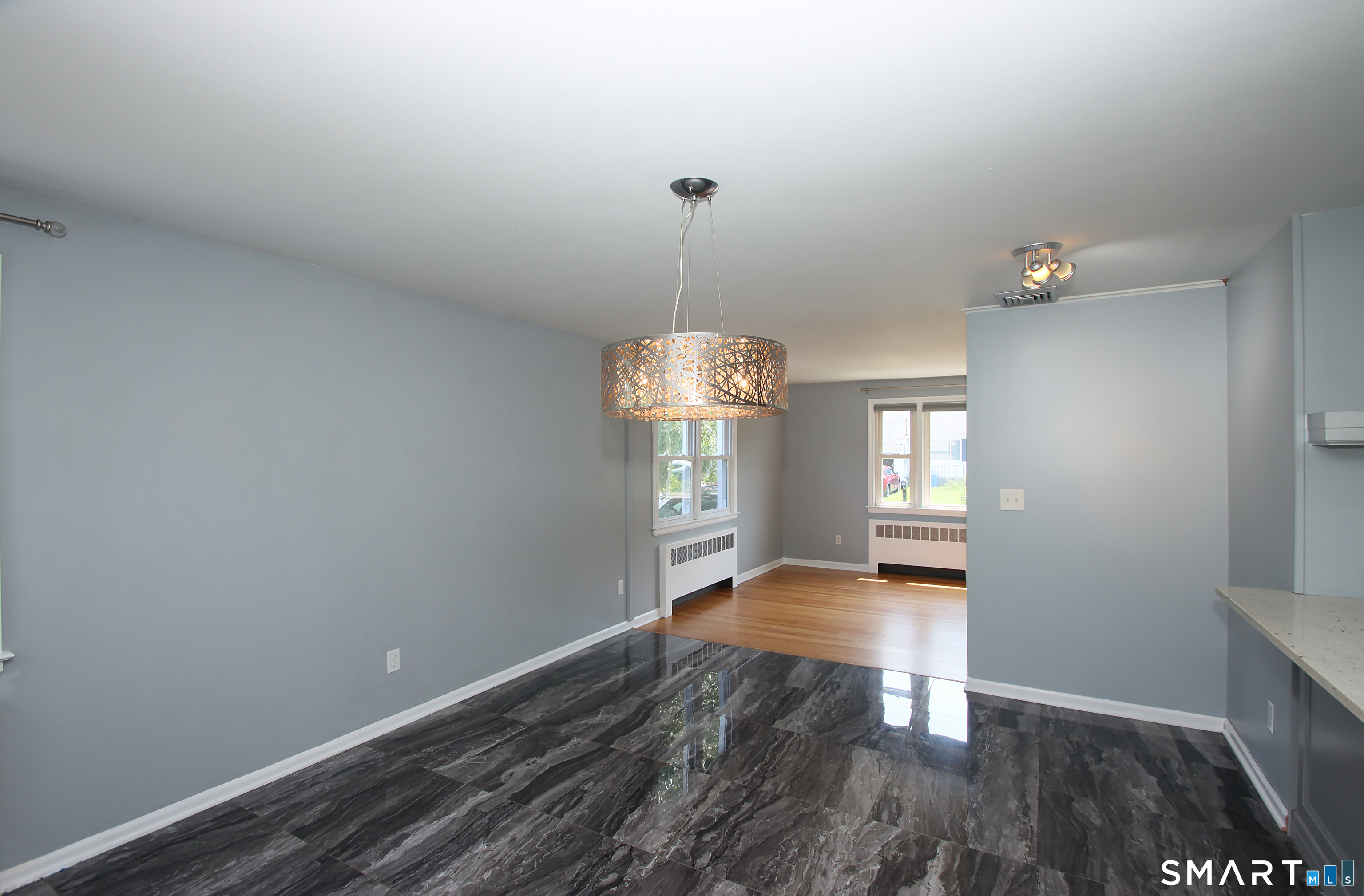 28 East Clover Circle Hamden CT 06514