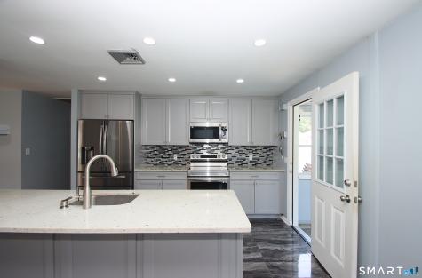 28 East Clover Circle Hamden CT 06514