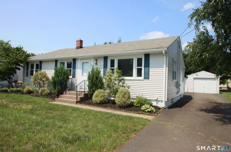 28 East Clover Circle Hamden CT 06514
