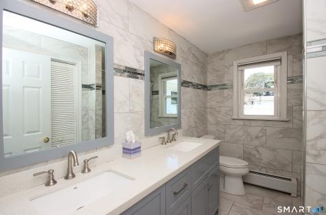 28 East Clover Circle Hamden CT 06514