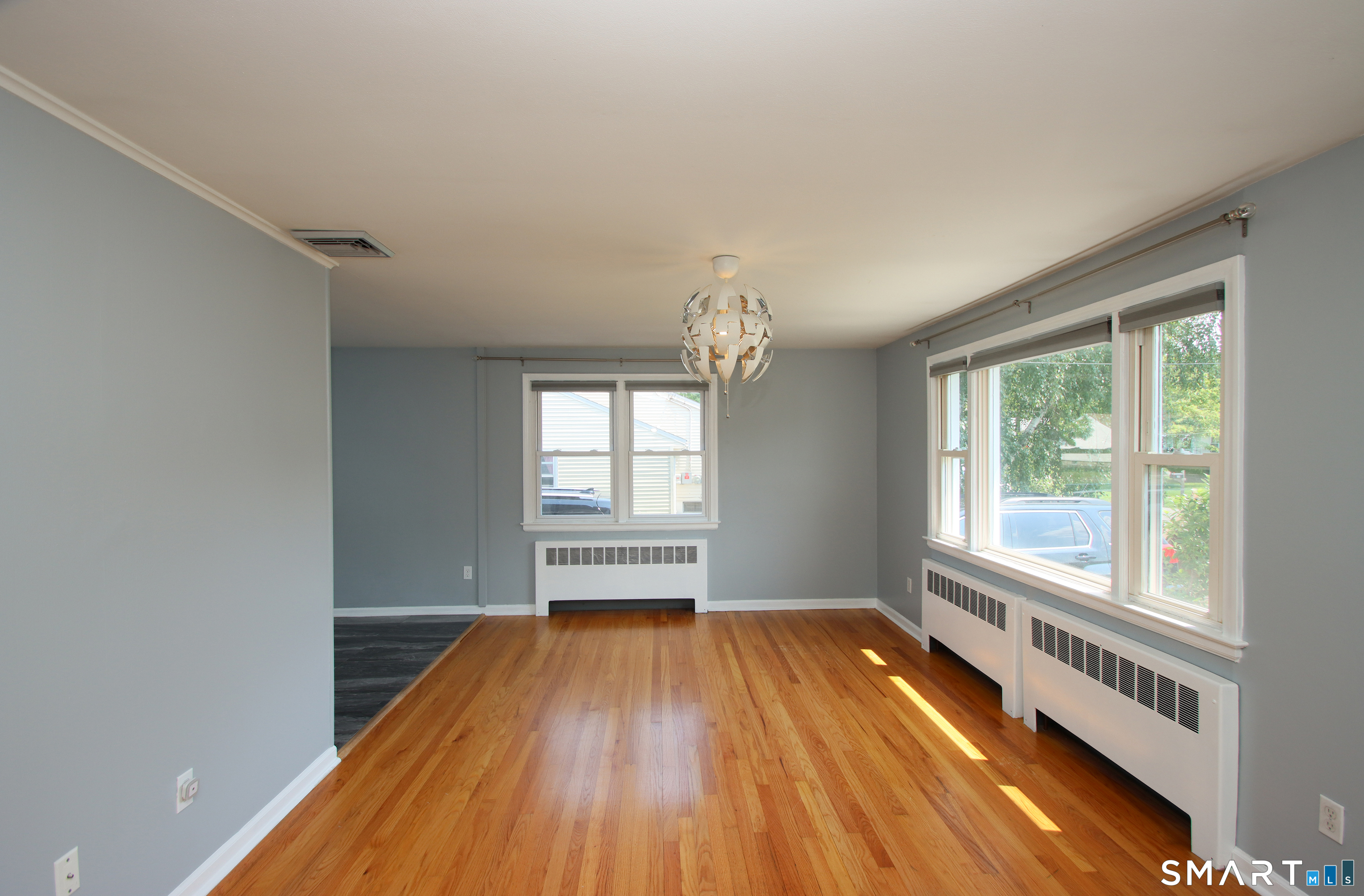 28 East Clover Circle Hamden CT 06514