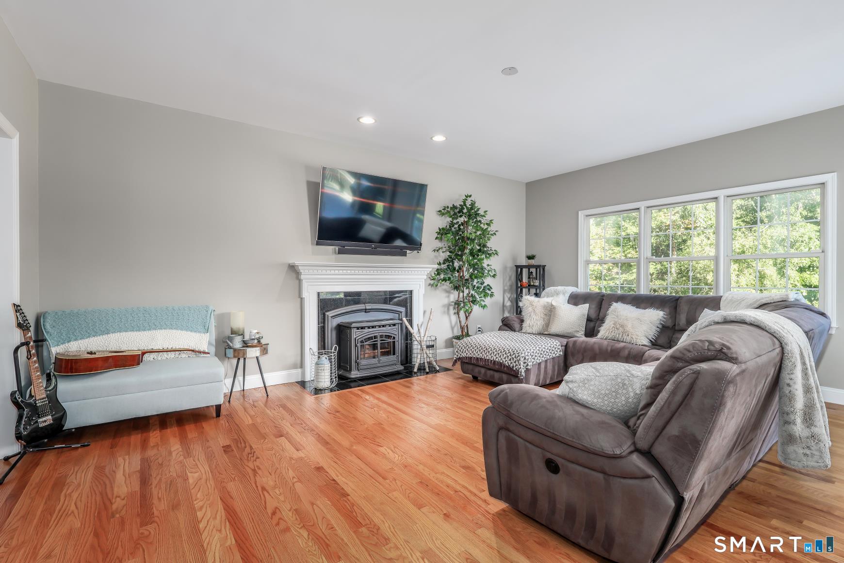 21 Heritage Drive New Milford CT 06776