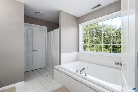 21 Heritage Drive New Milford CT 06776