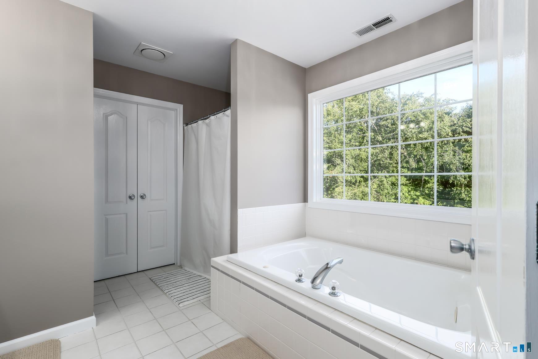 21 Heritage Drive New Milford CT 06776