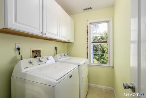 21 Heritage Drive New Milford CT 06776
