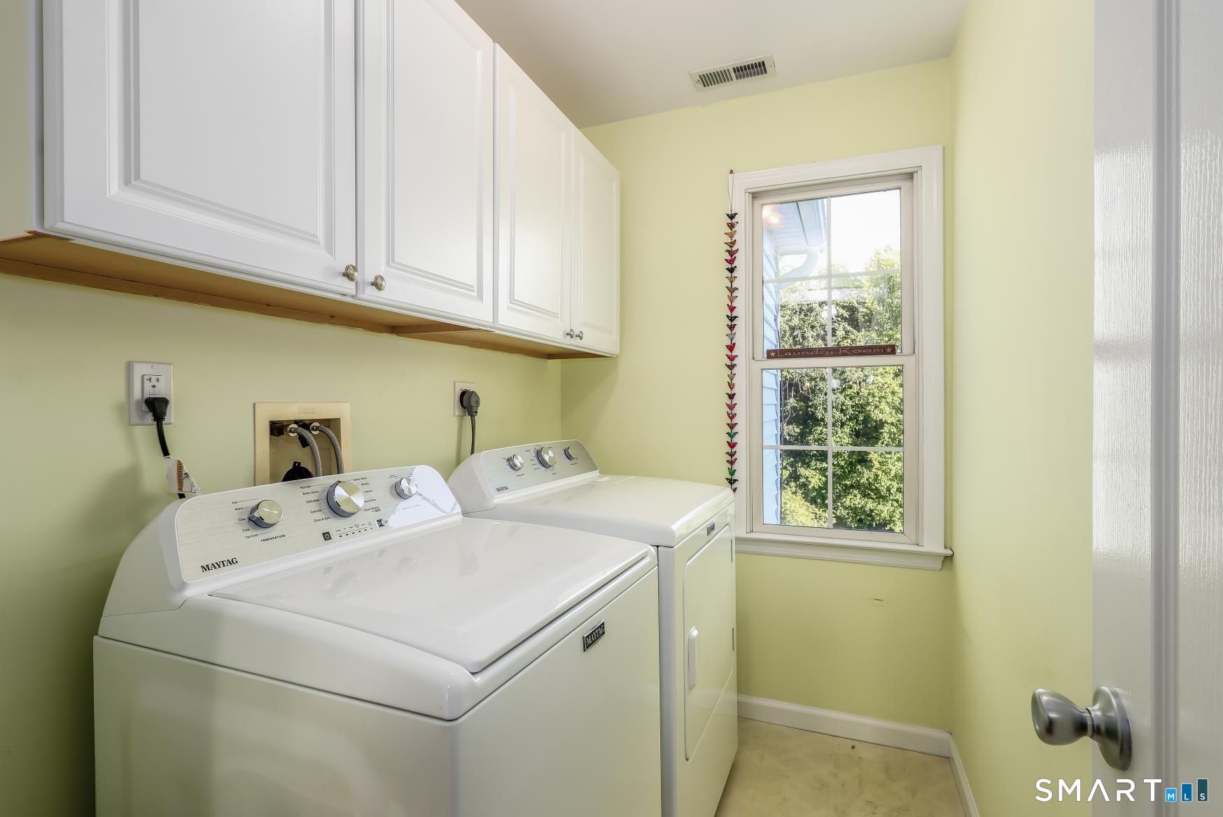 21 Heritage Drive New Milford CT 06776