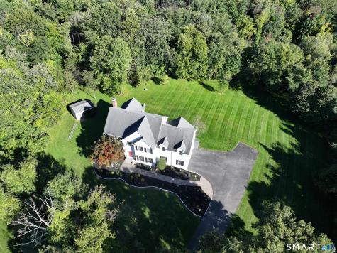 21 Heritage Drive New Milford CT 06776