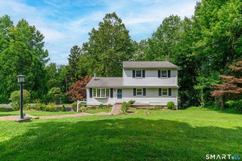 15 Lillian Avenue New Fairfield CT 06812